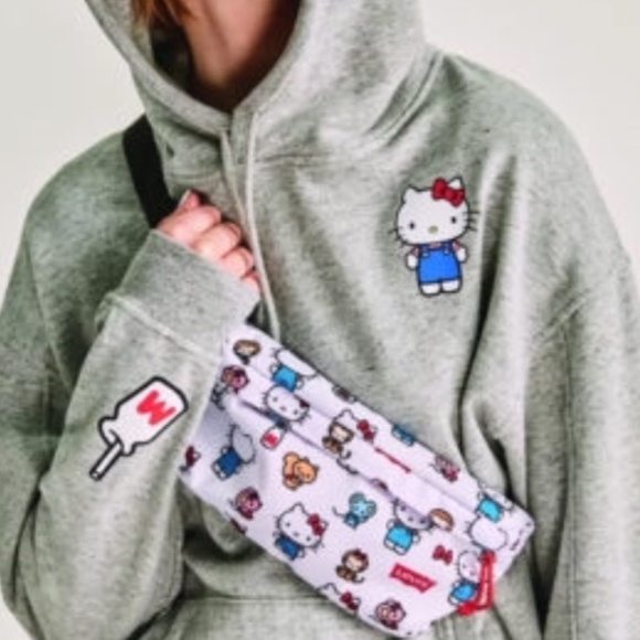 Levi's x Hello Kitty Women's Unbasic Hoodie Sweatshirt Limited Edition G XS CO - Picture 3 of 6